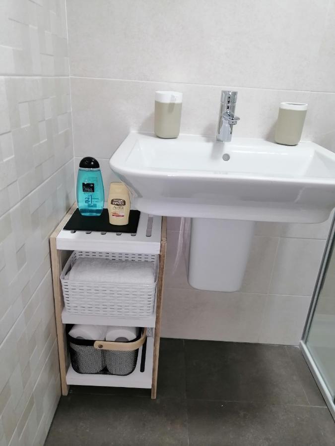 Apartamento Myr เบนาคาราเฟ ภายนอก รูปภาพ