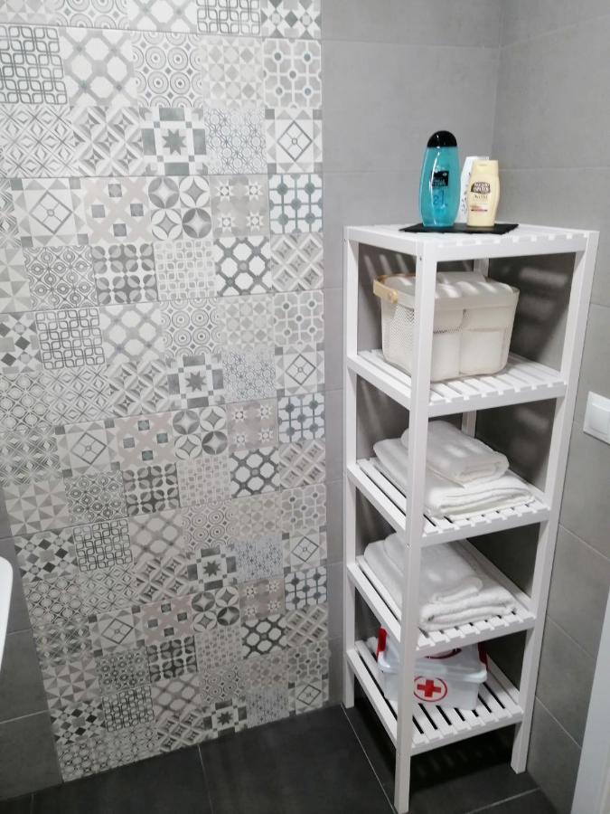 Apartamento Myr เบนาคาราเฟ ภายนอก รูปภาพ